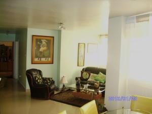 EILEEN CASTILLO Apartamento En Venta En Maracay - El Bosque C&oacute;digo FLEX: 10-427 No.5