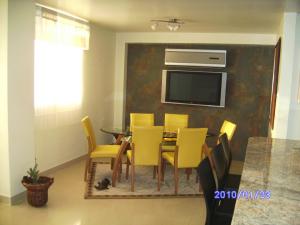 EILEEN CASTILLO Apartamento En Venta En Maracay - El Bosque C&oacute;digo FLEX: 10-427 No.7