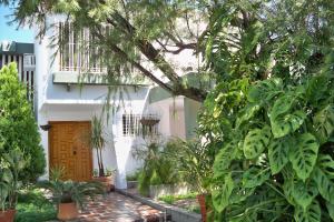 BELEN ALAYON Casa En Venta En Valencia - La Trigaleña C&oacute;digo FLEX: 10-472 No.0