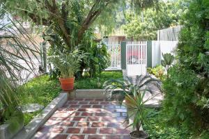 BELEN ALAYON Casa En Venta En Valencia - La Trigaleña C&oacute;digo FLEX: 10-472 No.2