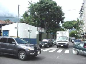 ERNESTO JIMENEZ Terreno Comercial En Venta En Caracas - Chacao C&oacute;digo FLEX: 10-496 No.6