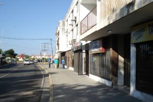 JUSMERI ESPINA Local Comercial En Venta En Cabimas - Miraflores C&oacute;digo FLEX: 10-547 No.1