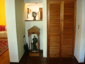NURIA ROCAS Casa En Venta En Caracas - La Castellana C&oacute;digo FLEX: 10-559 No.8