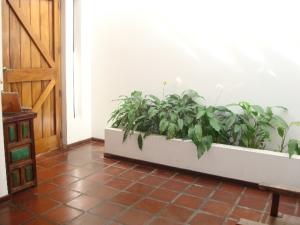 SULAY MEDINA DE PEROZO Casa Venta Caracas La Castellana FLEXMLS-10-559