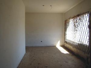 MARIA ALBA GIORDANO Casa En Venta En Valencia - Guaparo C&oacute;digo FLEX: 10-568 No.3