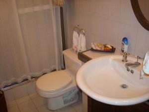 NURIA ROCAS Casa En Venta En Caracas - La Castellana C&oacute;digo FLEX: 10-559 No.7
