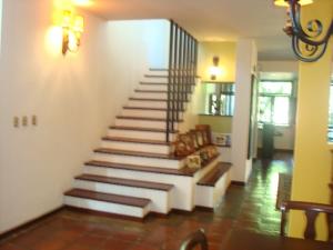 NURIA ROCAS Casa En Venta En Caracas - La Castellana C&oacute;digo FLEX: 10-559 No.9