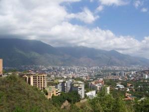 ALO INMUEBLES 2009, C.A. Apartamento En Venta En Caracas - Colinas de Valle Arriba <br/>C&oacute;digo FLEX: 10-735 No.3