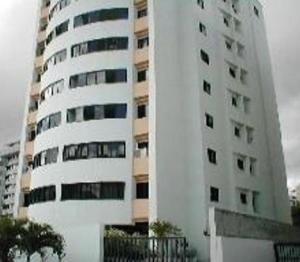 MARIA ALBA GIORDANO Apartamento Venta Valencia Sabana Larga FLEXMLS-10-1237