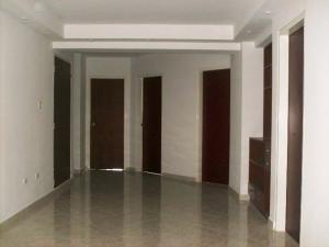 FRANQUICIA COMERCIAL GARIBALDI VALENCIA. Alquiler y venta de inmuebles a nivel nacional. Apartamento En Venta En Valencia - El Parral C&oacute;digo FLEX: 10-1357 No.3