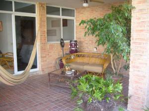 ROSAURA ISLA Casa En Venta En Valencia - Altos de Guataparo C&oacute;digo FLEX: 10-1500 No.4