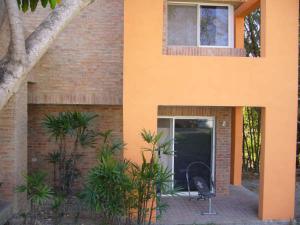 ROSAURA ISLA Casa En Venta En Valencia - Altos de Guataparo C&oacute;digo FLEX: 10-1500 No.8