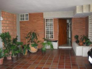 JUSMERI ESPINA Casa En Venta En Maracaibo - Avenida El Milagro C&oacute;digo FLEX: 10-2026 No.3