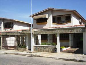 LIGIA HENRIQUEZ Casa En Venta En Valencia - El Bosque C&oacute;digo FLEX: 10-2265