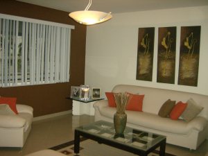 FRANQUICIA COMERCIAL GARIBALDI VALENCIA. Alquiler y venta de inmuebles a nivel nacional. Casa En Venta En Valencia - El Parral C&oacute;digo FLEX: 10-2295 No.6