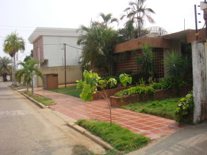 REAL & BUSINESS BROKER&acute;S C.A Casa En Venta En Ciudad Ojeda - Tamare C&oacute;digo FLEX: 10-2280 No.4