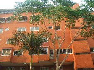 ALO INMUEBLES 2009, C.A. Apartamento En Venta En Caracas - Colinas de Valle Arriba <br/>C&oacute;digo FLEX: 10-2312 No.0