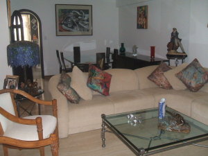 ALO INMUEBLES 2009, C.A. Apartamento En Venta En Caracas - Colinas de Valle Arriba C&oacute;digo FLEX: 10-2312