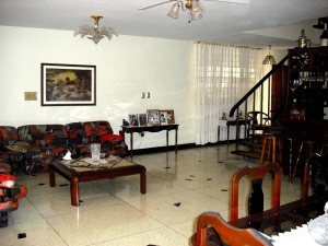 BELEN ALAYON Casa En Venta En Maracay - La Soledad C&oacute;digo FLEX: 10-2408 No.2