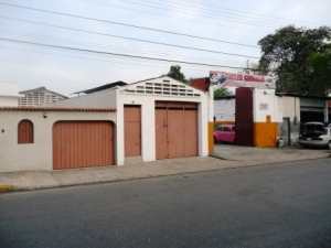 EILEEN CASTILLO Galpon - Deposito Venta Maracay Zona Centro FLEXMLS-10-2613