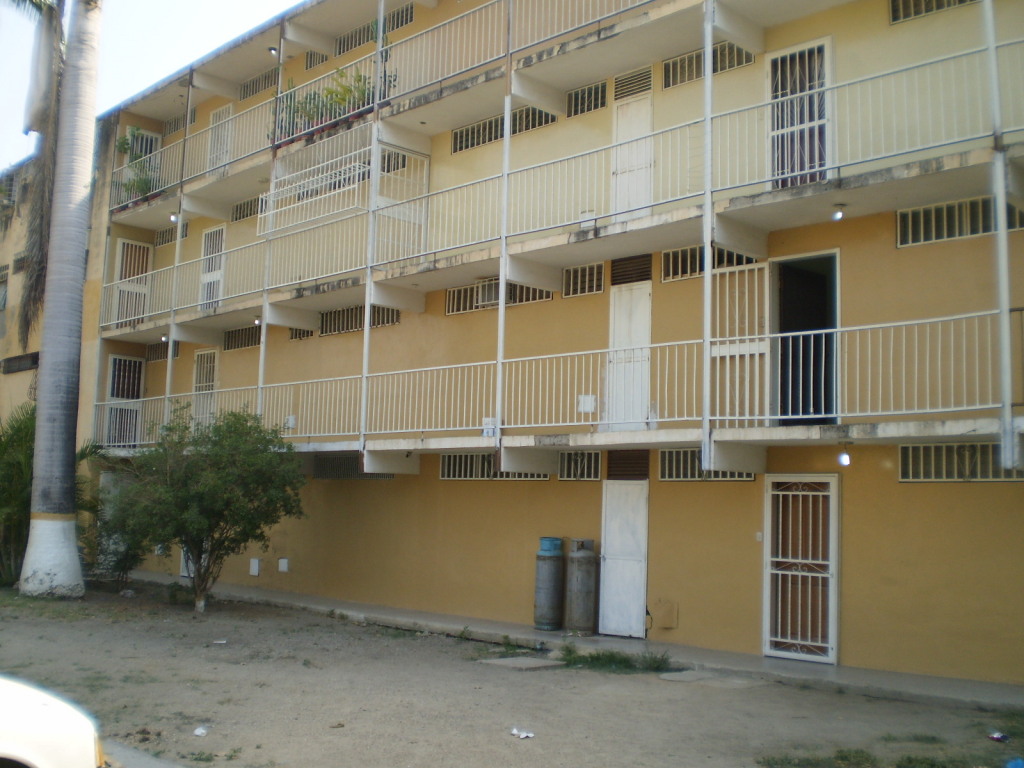         ANGEL PINTON Apartamento en Venta en La Ovallera en Palo Negro C&oacute;digo: 10-2663 No.0