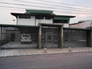 EILEEN CASTILLO Casa En Venta En Maracay - Andres Bello C&oacute;digo FLEX: 10-3215