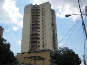 EILEEN CASTILLO Apartamento Venta Maracay El Centro FLEXMLS-10-1529