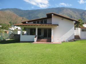 OSMAR GOMEZ Casa En Venta En Maracay - El Castaño C&oacute;digo FLEX: 10-829