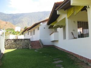 EILEEN CASTILLO Casa En Venta En Maracay - El Castaño Código FLEX: 10-829 No.3