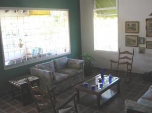 EILEEN CASTILLO Casa En Venta En Maracay - El Castaño Código FLEX: 10-829 No.5
