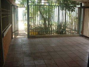 MARIEDOS DAVALILLO Local Comercial En Venta En Maracaibo - Avenida Delicias Norte C&oacute;digo FLEX: 10-3340 No.4