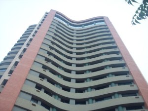 PATRICIA COLINA V-09752084-0 Apartamento Venta Valencia Las Chimeneas FLEXMLS-10-3385