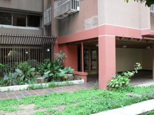 PATRICIA COLINA V-09752084-0 Apartamento En Venta En Valencia - El Viñedo C&oacute;digo FLEX: 10-3434 No.2