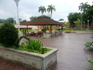 Soluci�n Inmobiliaria de Aragua, C.A Apartamento En Venta En Maracay - Urbanizacion El Centro C&oacute;digo FLEX: 10-3459 No.5