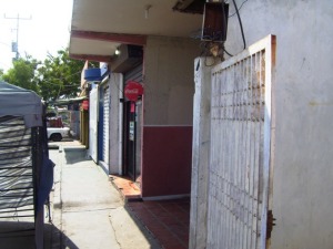 FRANQUICIA MASTER COLOMBIA Local Comercial en Venta en El Caujaro en Maracaibo C&oacute;digo: 10-3465 No.2