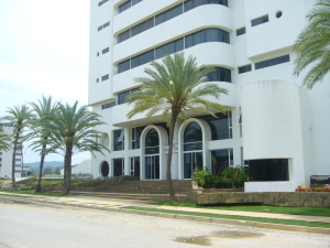 PEDRO ARNAL Apartamento Venta Municipio Maneiro Pampatar Pampatar FLEXMLS-10-4055