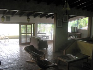 ARIADNA BOUQUETT MORENO Casa Venta Caracas Loma Larga FLEXMLS-10-4127
