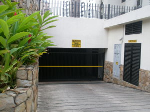 LUIS MONTENEGRO Rif V-02523213-1 Apartamento En Venta En Valencia - Valles de Camoruco C&oacute;digo FLEX: 10-4291 No.2