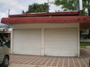 Soluci�n Inmobiliaria de Aragua, C.A Local Comercial En Venta En Maracay - Caña de Azucar C&oacute;digo FLEX: 10-4438 No.0