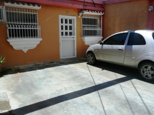 EILEEN CASTILLO Casa En Venta En Palo Negro - San Antonio C&oacute;digo FLEX: 10-4628 No.1