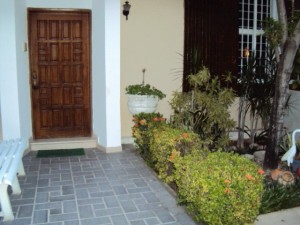 CARMI&Ntilde;A & ASOCIADOS Townhouse Venta Maracaibo Monte Claro FLEXMLS-10-4633