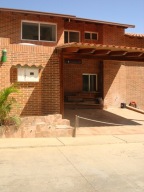 VANESSA GOMES Townhouse Venta Caracas Loma Linda FLEXMLS-10-4663