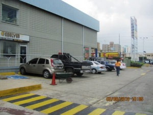 FRANQUICIA MASTER COLOMBIA Local Comercial en Alquiler en Avenida Goajira en Maracaibo Código: 10-4822 No.1