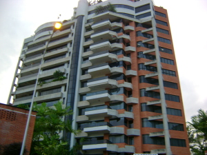 ROSAURA ISLA Apartamento Venta Valencia Altos de Guataparo FLEXMLS-10-5412