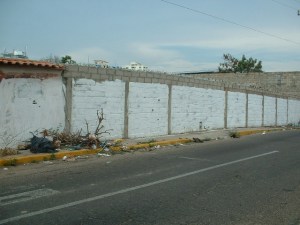 ISABEL BARRIOS Terreno  Venta Maracaibo Avenida Bella Vista FLEXMLS-10-5361
