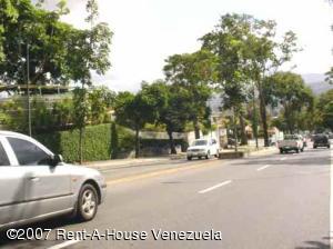 ALO INMUEBLES 2009, C.A. Terreno  Venta Caracas Altamira FLEXMLS-10-5469