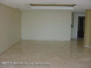 URDANETAYRODRIGUEZ Apartamento En Venta En Maracaibo - Avenida El Milagro C&oacute;digo FLEX: 10-5490