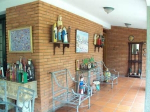 OSMAR GOMEZ Casa En Venta En Maracay - El Castaño C&oacute;digo FLEX: 10-5465 No.2