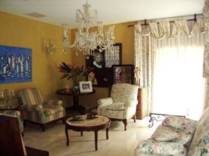 OSMAR GOMEZ Casa En Venta En Maracay - El Castaño C&oacute;digo FLEX: 10-5465 No.3