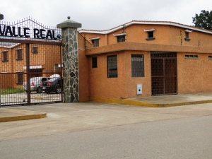 Estela Beatriz P�rez Rivas Townhouse En Venta En Valencia - San Diego C&oacute;digo FLEX: 10-5918